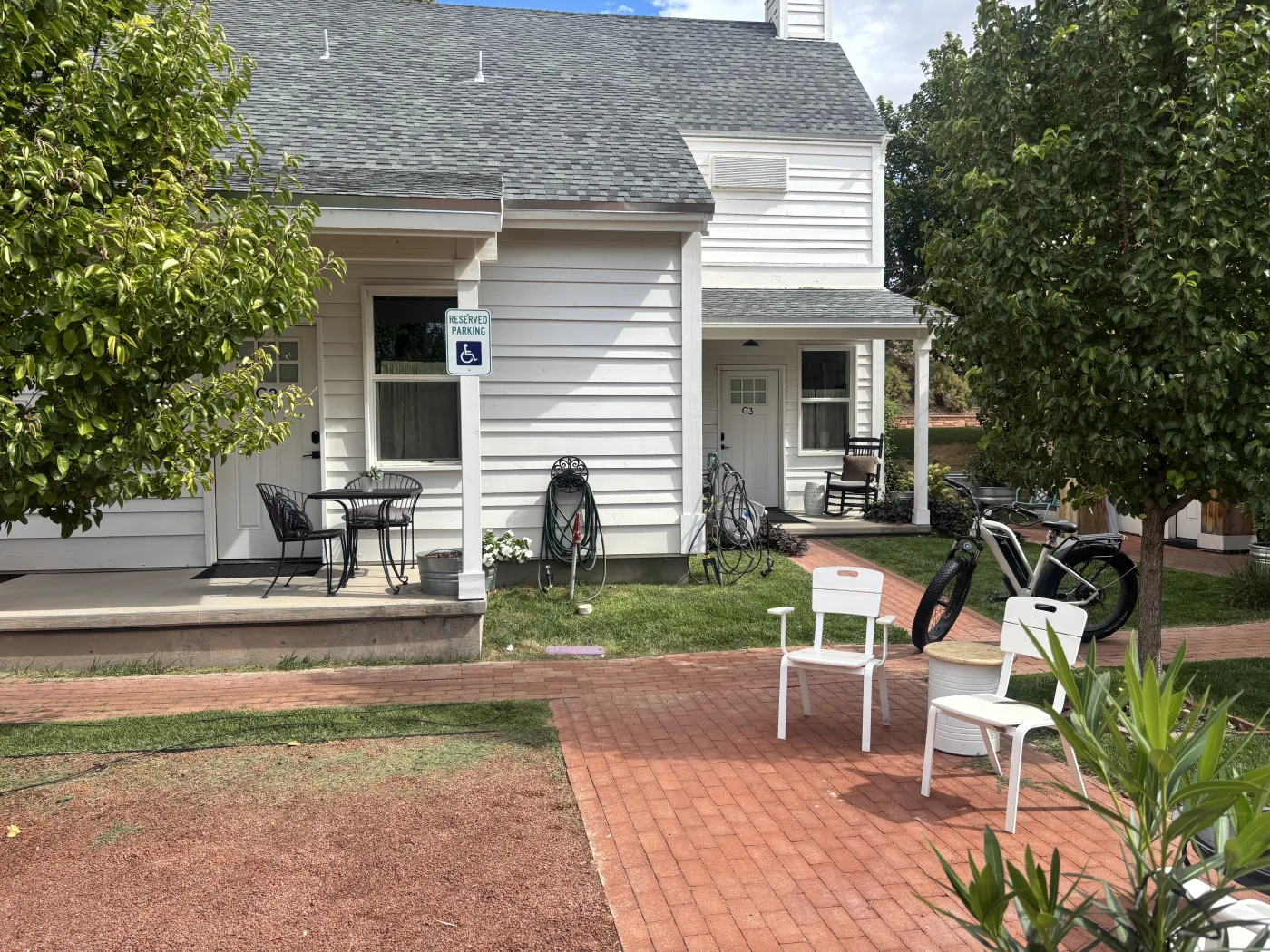Driveway pressure washing Southern Utah